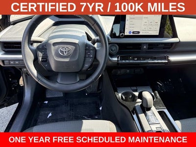 2025 Toyota Prius LE