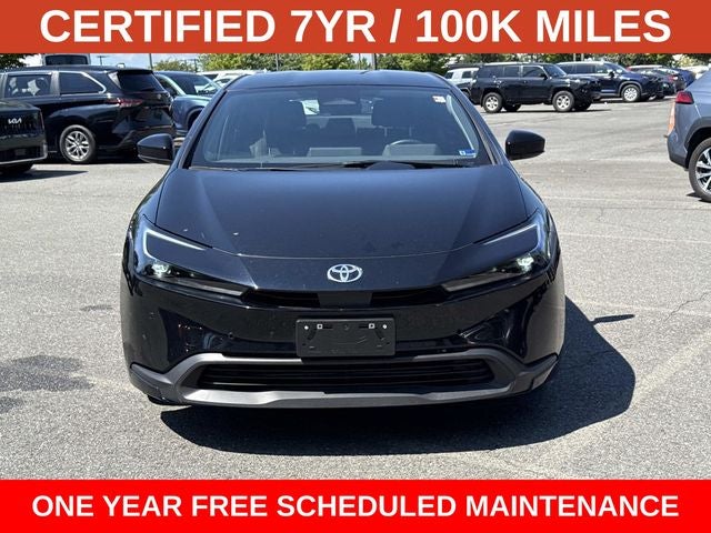 2025 Toyota Prius LE