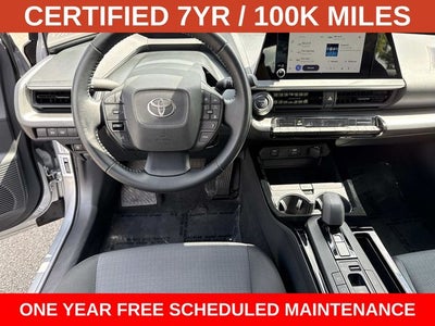 2025 Toyota Prius LE