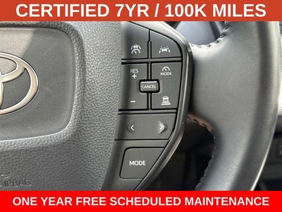 2025 Toyota Prius LE
