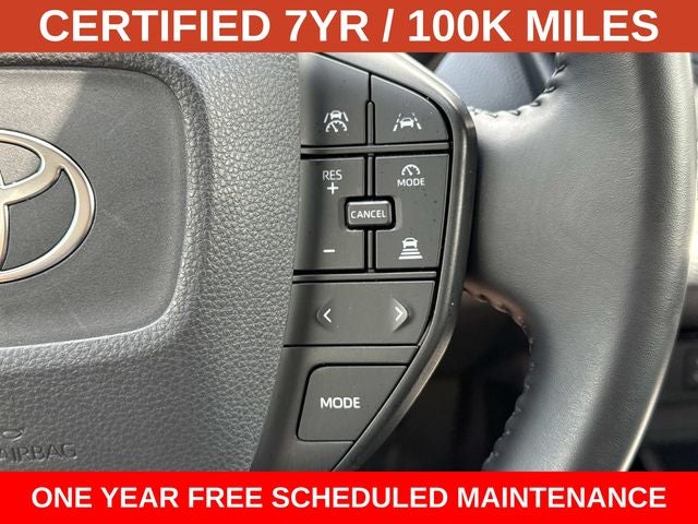 2025 Toyota Prius LE