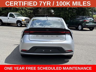 2025 Toyota Prius LE