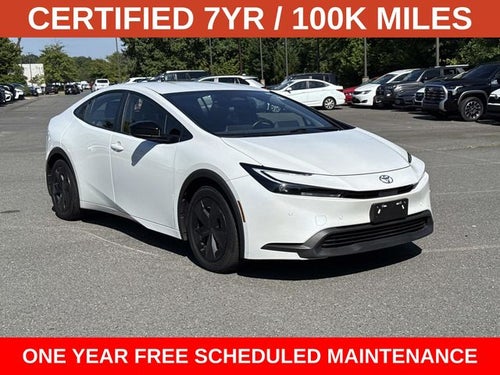 2025 Toyota Prius LE