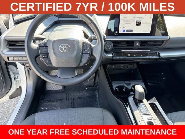2025 Toyota Prius LE