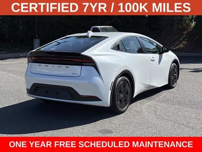 2025 Toyota Prius LE