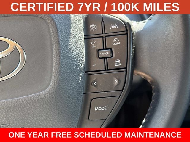 2025 Toyota Prius LE