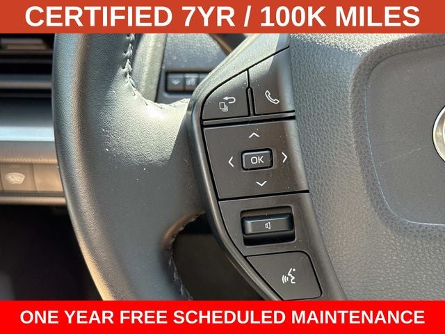 2025 Toyota Prius LE