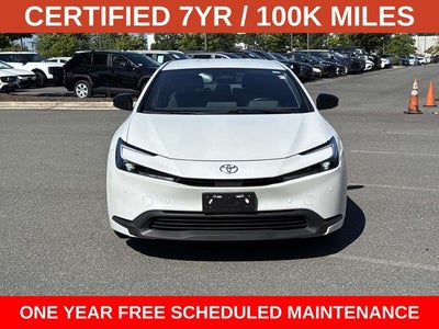 2025 Toyota Prius LE