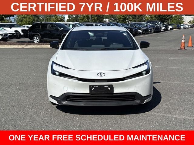 2025 Toyota Prius LE