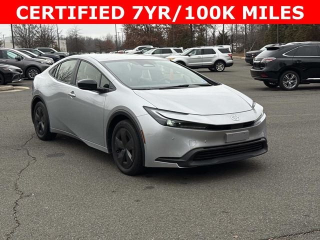2025 Toyota Prius LE