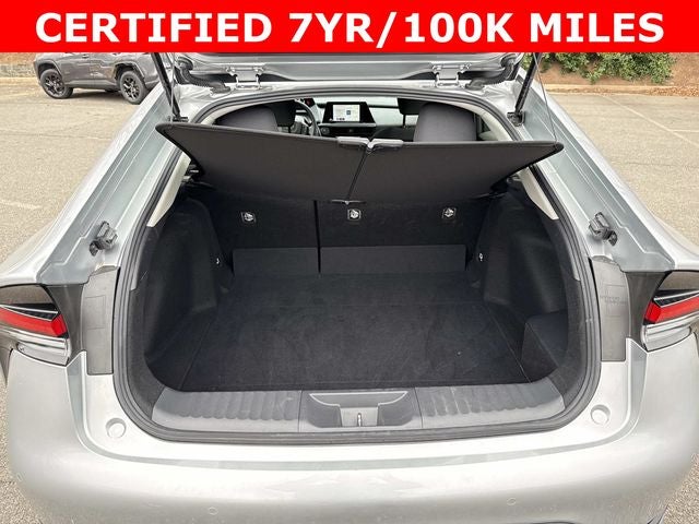 2025 Toyota Prius LE