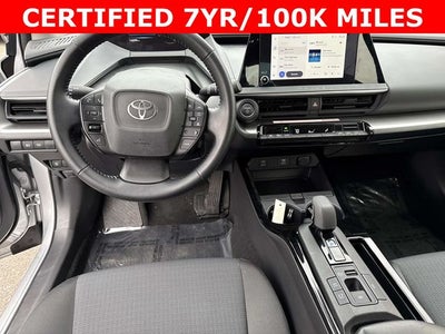 2025 Toyota Prius LE