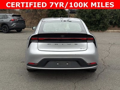 2025 Toyota Prius LE