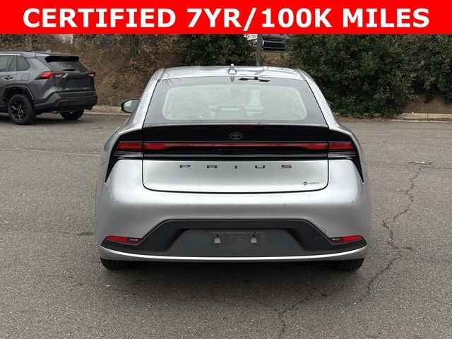 2025 Toyota Prius LE