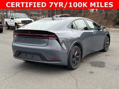 2024 Toyota Prius LE