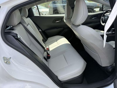 2025 Toyota Prius XLE