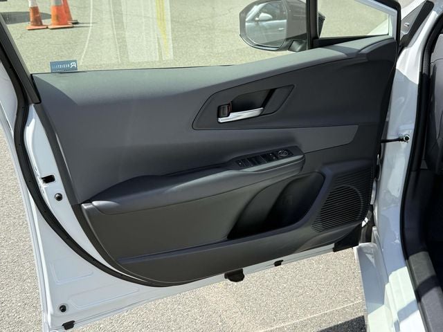 2025 Toyota Prius XLE