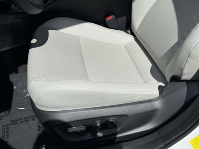 2025 Toyota Prius XLE