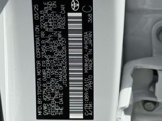 2025 Toyota Prius XLE