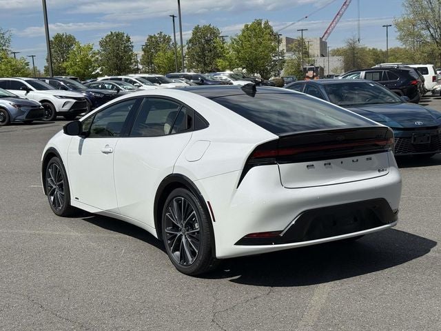 2025 Toyota Prius XLE