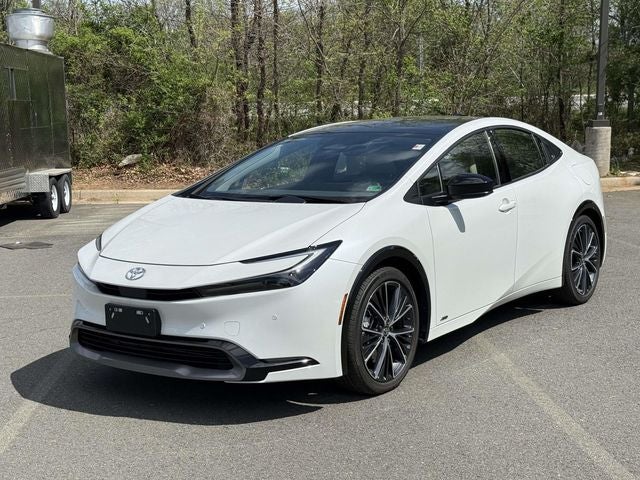 2025 Toyota Prius XLE