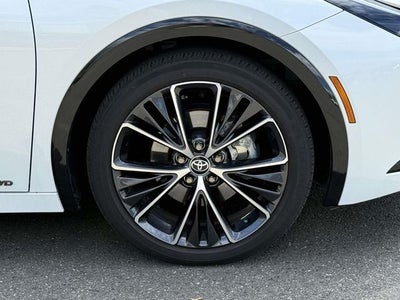 2025 Toyota Prius XLE