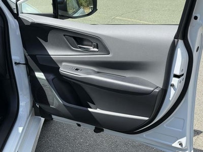 2025 Toyota Prius XLE