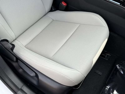 2025 Toyota Prius XLE