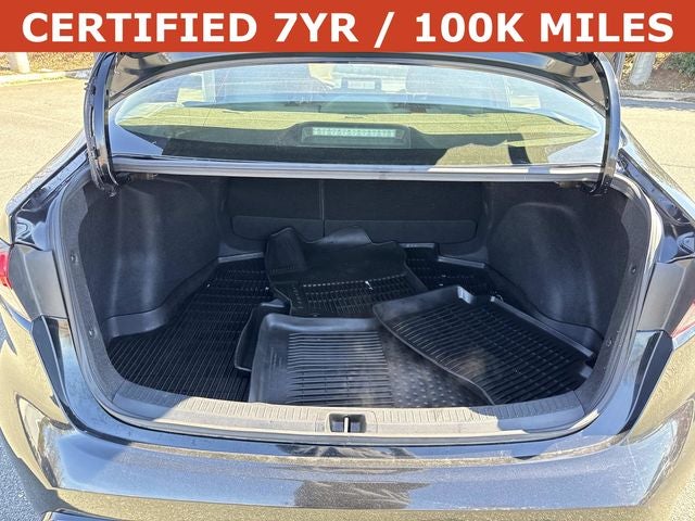 2025 Toyota Corolla Hybrid SE