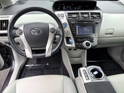 2013 Toyota Prius v Five