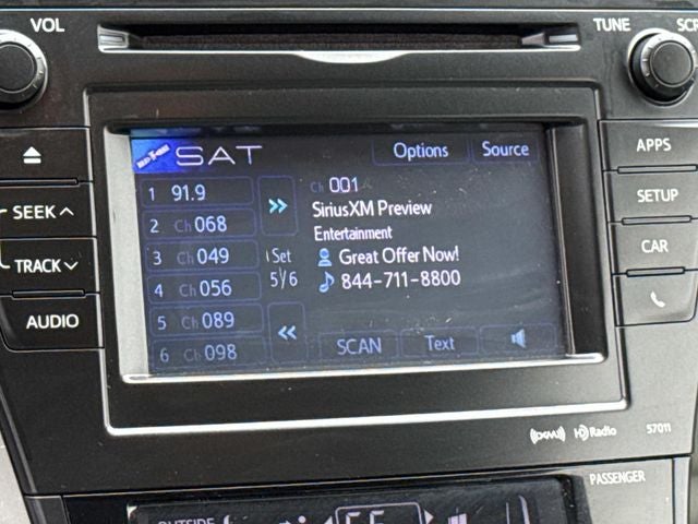 2013 Toyota Prius v Five