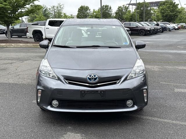 2013 Toyota Prius v Five