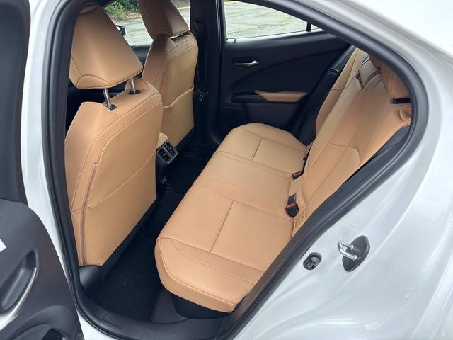 2024 Lexus UX 250h Premium