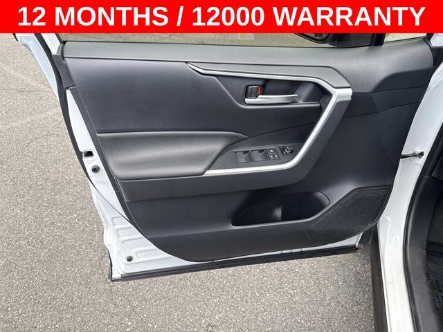 2024 Toyota RAV4 Hybrid SE