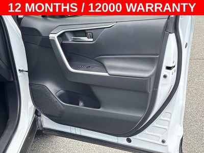 2024 Toyota RAV4 Hybrid SE