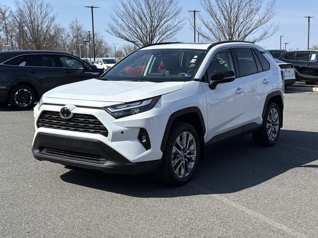 2025 Toyota RAV4 XLE Premium