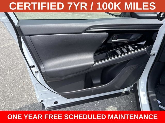 2024 Toyota bZ4X XLE