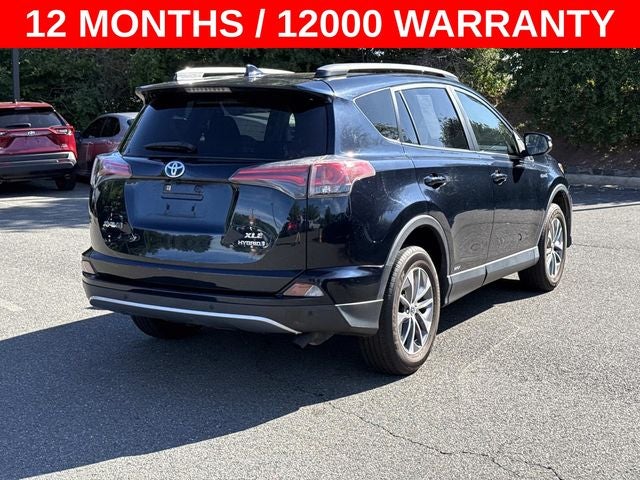 2017 Toyota RAV4 Hybrid XLE