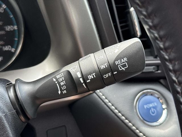 2016 Toyota RAV4 Hybrid XLE