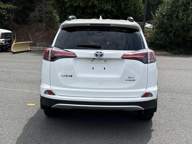 2016 Toyota RAV4 Hybrid XLE