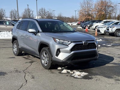 2025 Toyota RAV4 Hybrid XLE