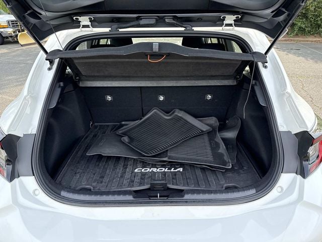 2023 Toyota Corolla Hatchback SE