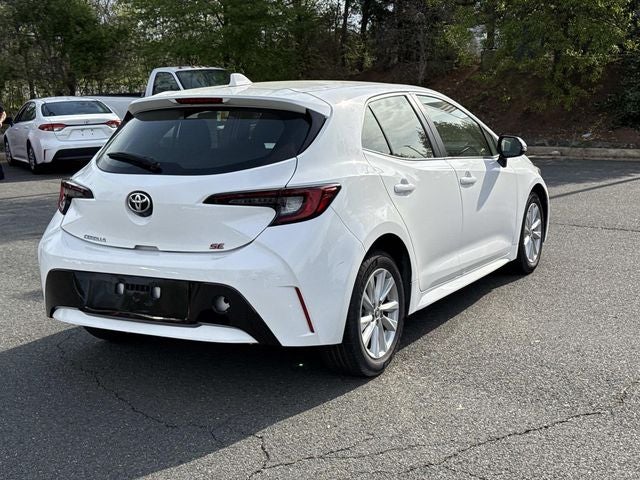 2023 Toyota Corolla Hatchback SE