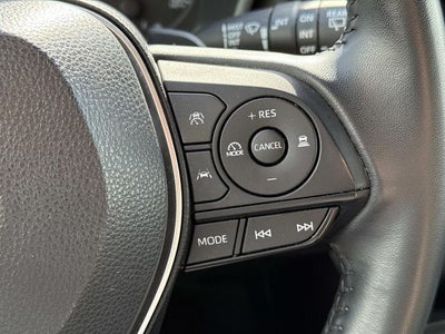 2023 Toyota Corolla Hatchback SE