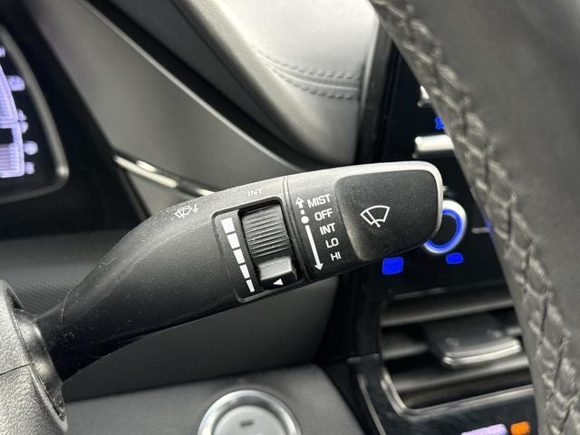 2021 Hyundai Ioniq Hybrid SE