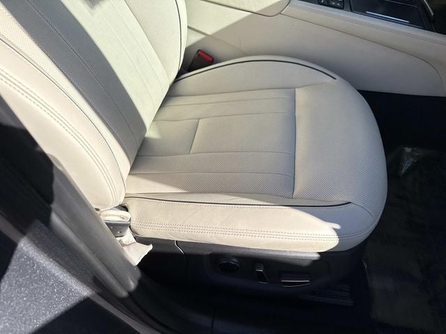 2016 Hyundai Genesis 3.8