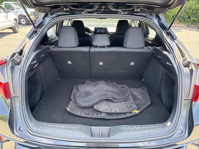 2018 Toyota C-HR XLE Premium