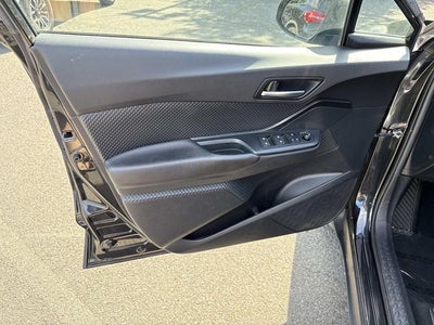 2018 Toyota C-HR XLE Premium
