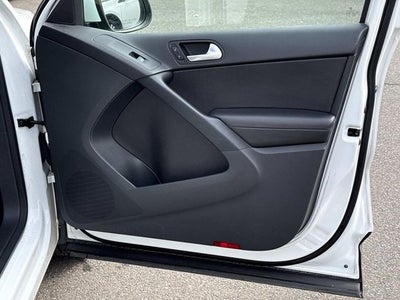 2016 Volkswagen Tiguan S 4Motion