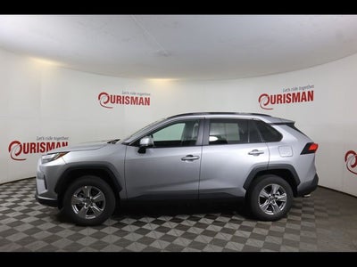 2025 Toyota RAV4 XLE